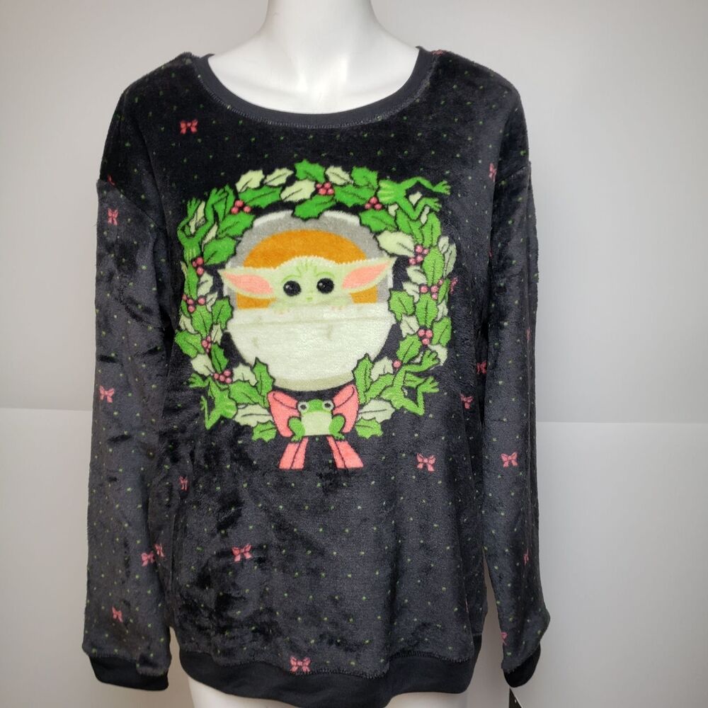 star wars sweater Christmas grogu